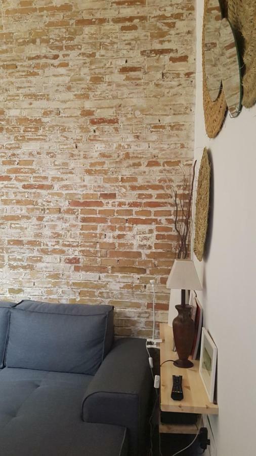 Luxury Apartment In Triana Close To The River Seville Exterior photo